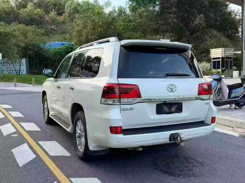 深圳19年丰田兰德酷路泽7