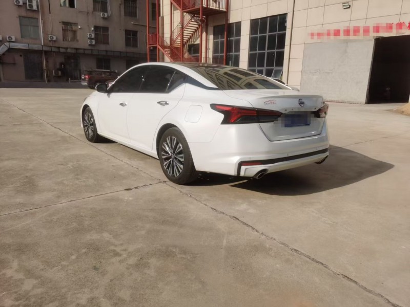 菏泽25年日产天籁8