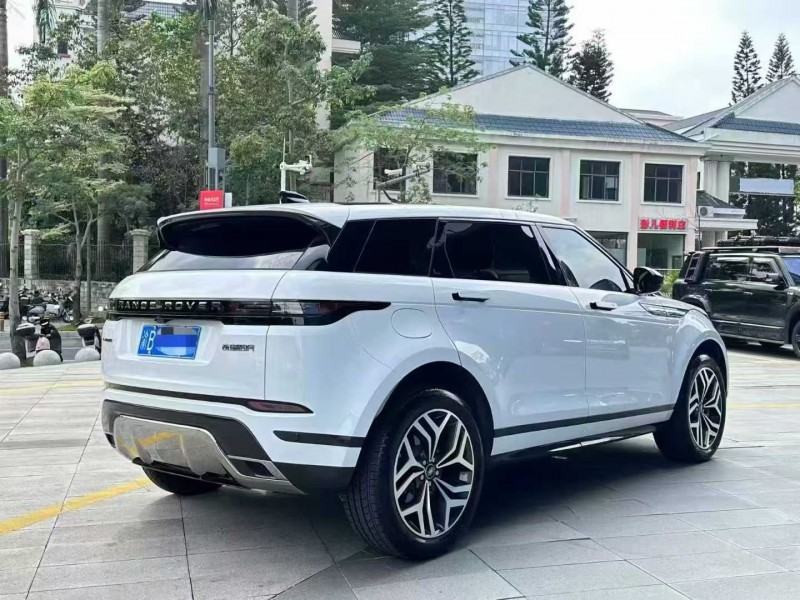 深圳24年路虎极光6