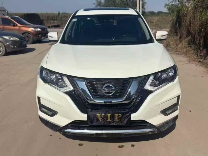 邢台21年日产奇骏1