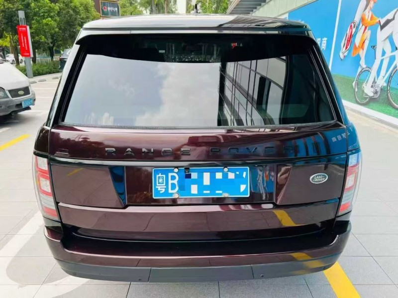 深圳17年路虎揽胜8