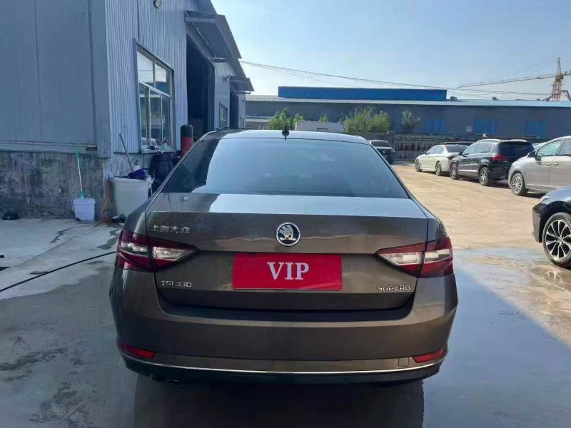 青岛16年斯柯达速派9