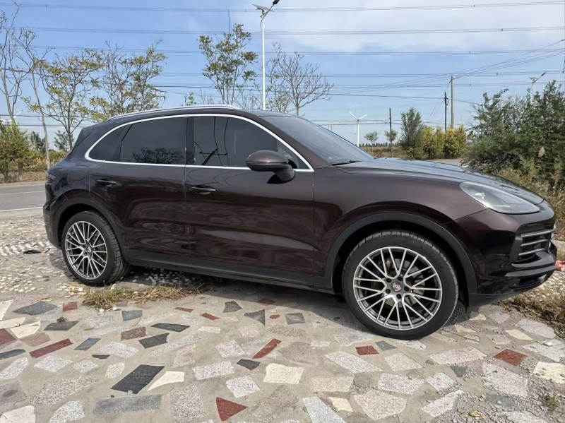 沧州18年保时捷卡宴6