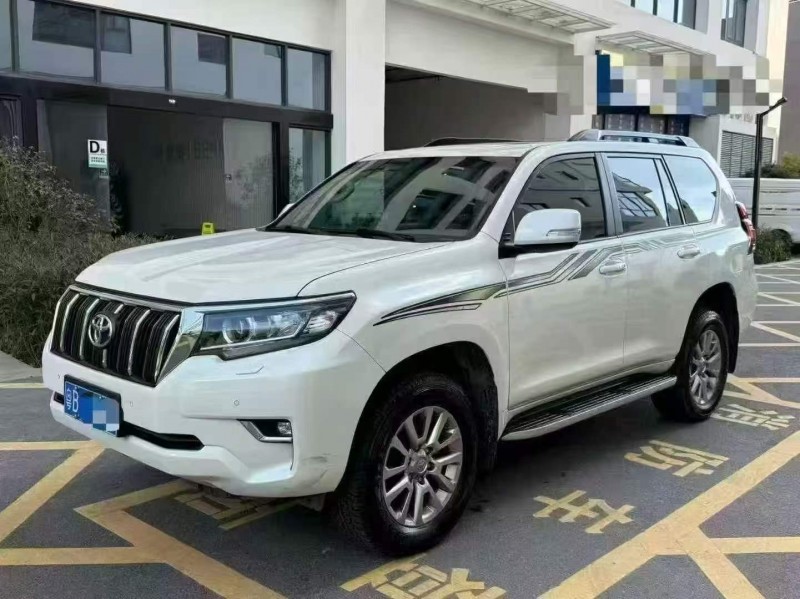 深圳19年丰田普拉多3