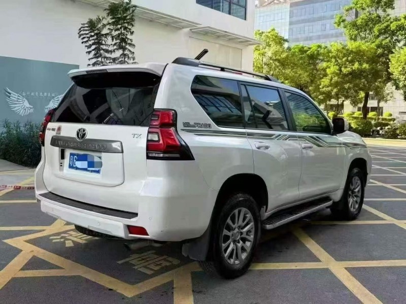 深圳19年丰田普拉多7