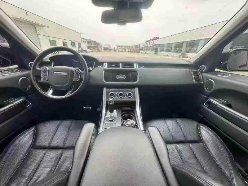 襄阳16年路虎揽胜运动8