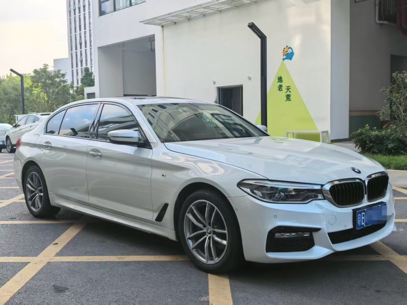 深圳18年宝马5系2