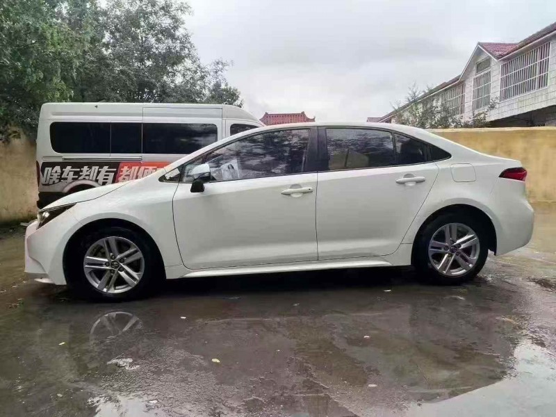 菏泽22年丰田雷凌3