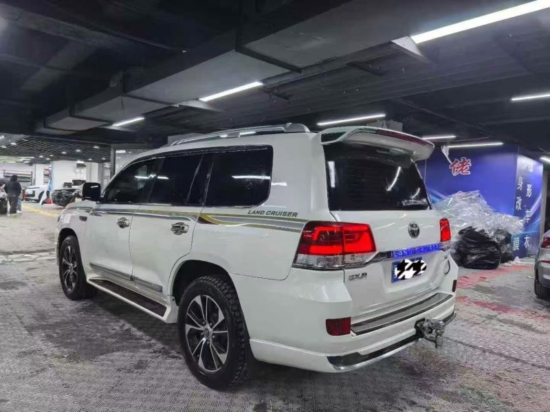 无锡16年丰田兰德酷路泽3