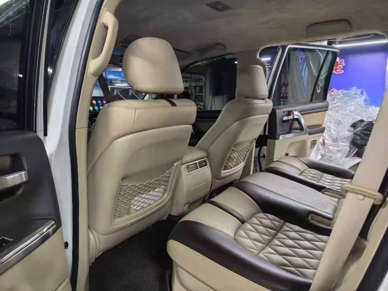 无锡16年丰田兰德酷路泽5