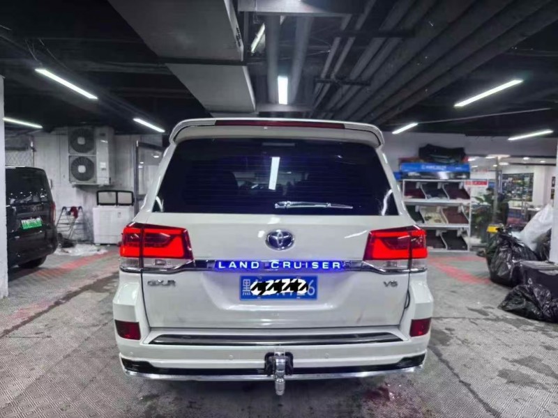 无锡16年丰田兰德酷路泽8