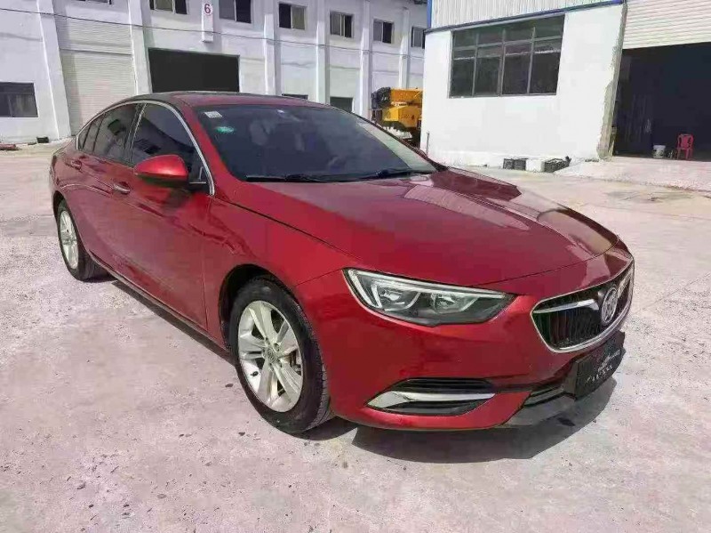 襄阳18年别克君威2