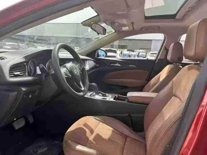 襄阳18年别克君威6