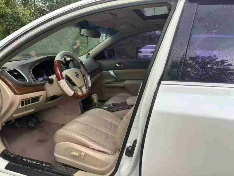 徐州11年日产天籁6