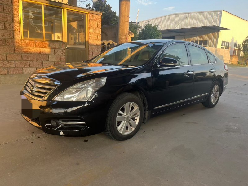 徐州12年日产天籁2