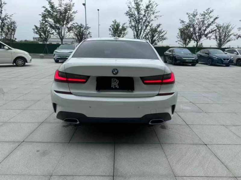 徐州21年宝马3系7