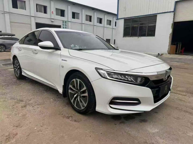 襄阳19年本田雅阁2