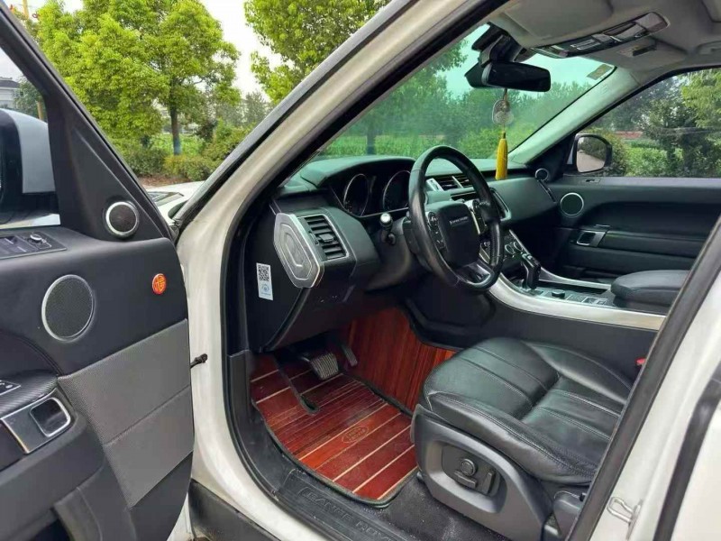 盐城16年路虎揽胜运动4