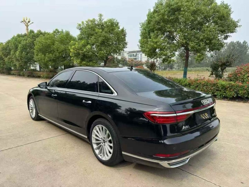 盐城22年奥迪A8L8