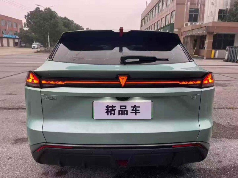 襄阳23年长安汽车深蓝5