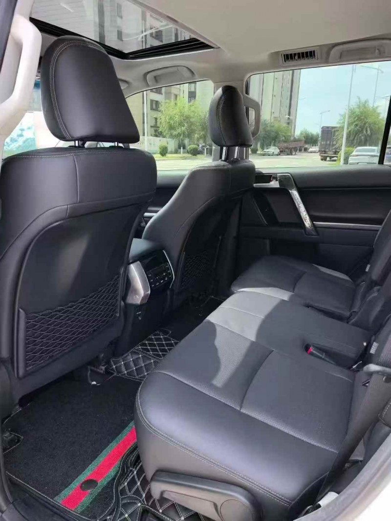 唐山19年丰田普拉多6