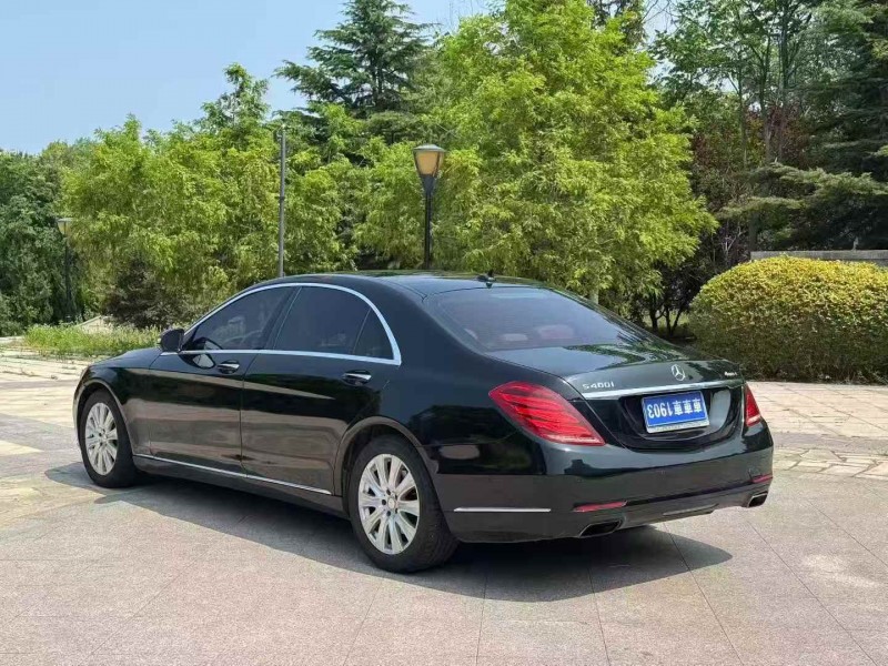 泰安16年奔驰S4