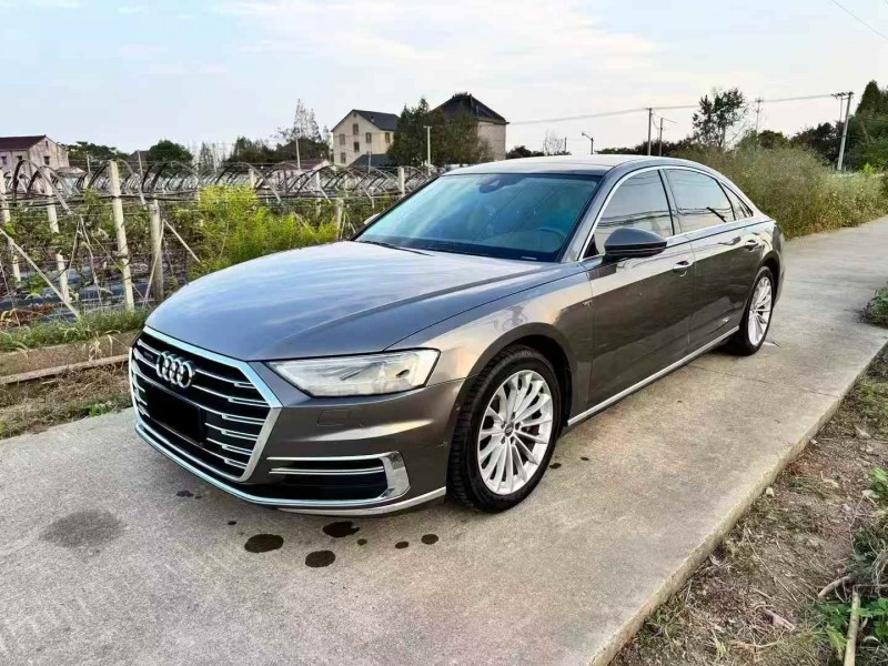 宁波18年奥迪A8L2