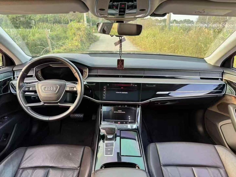 宁波18年奥迪A8L4