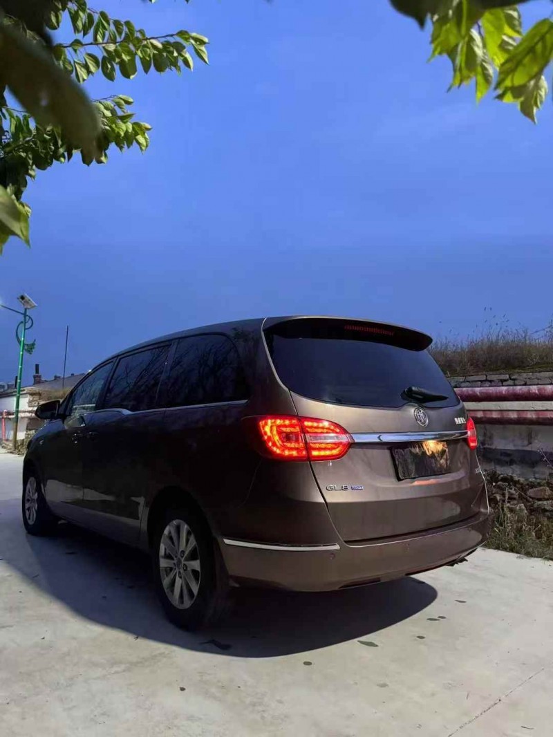 包头19年别克GL85