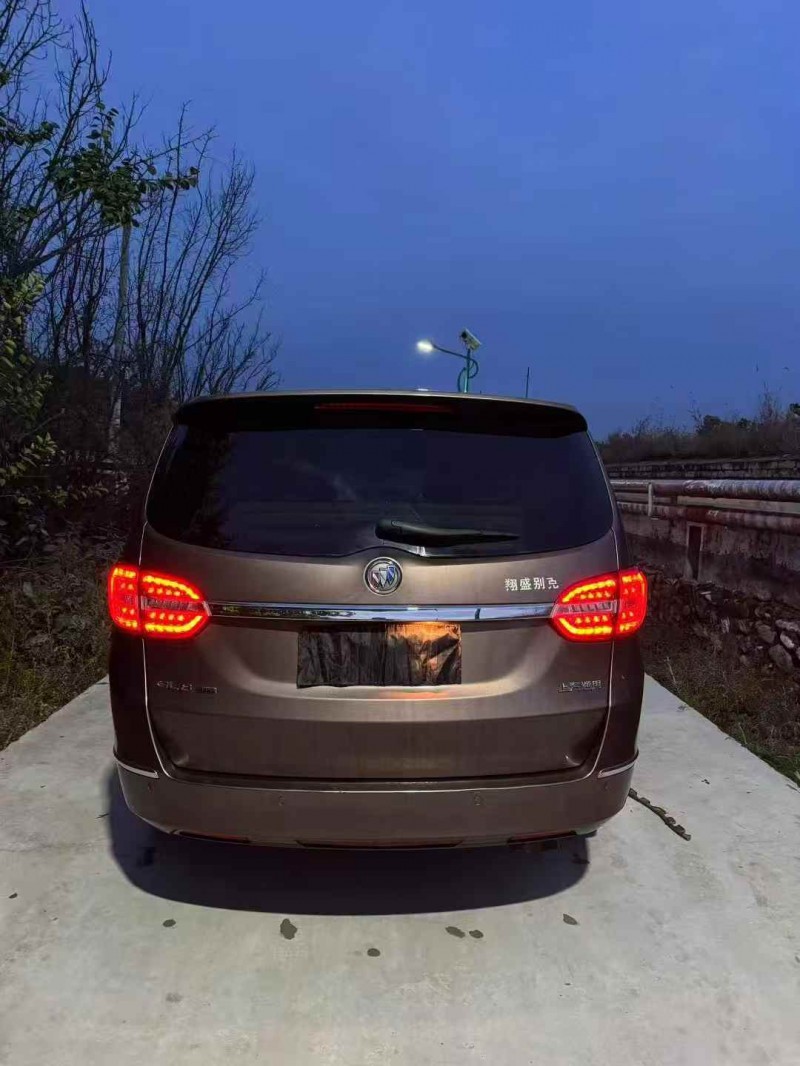 包头19年别克GL86