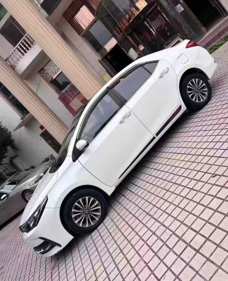 湘潭17年丰田卡罗拉2