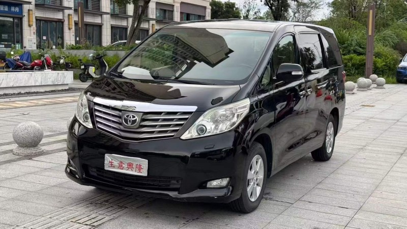 佛山11年丰田埃尔法2