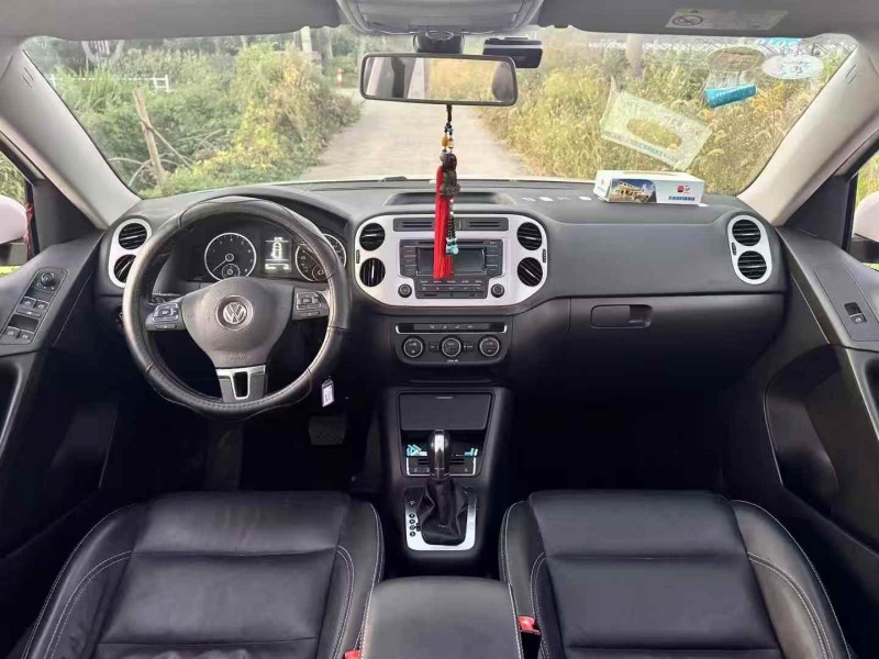 嘉兴17年大众途观4