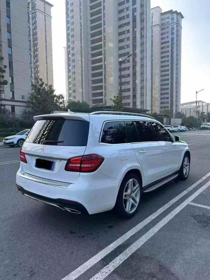 蚌埠17年奔驰GLS7