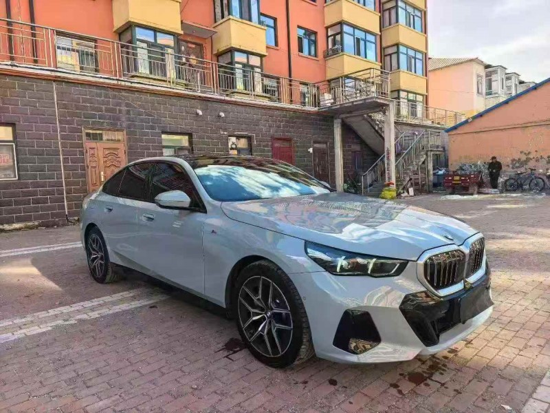 齐齐哈尔25年宝马5系2