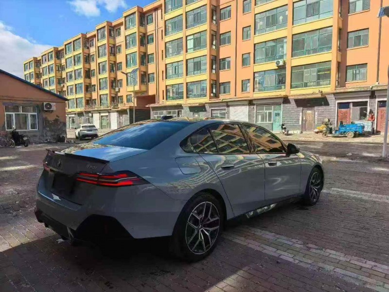 齐齐哈尔25年宝马5系9