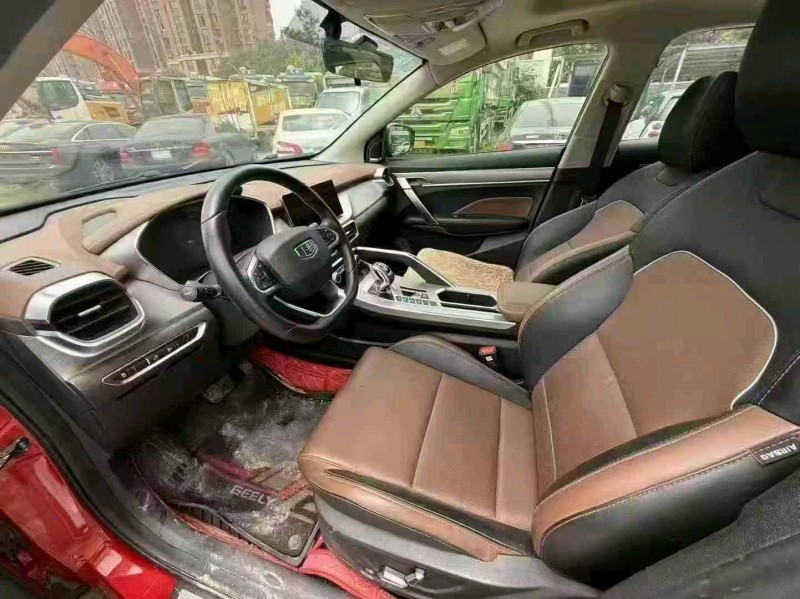 十堰19年吉利缤越5