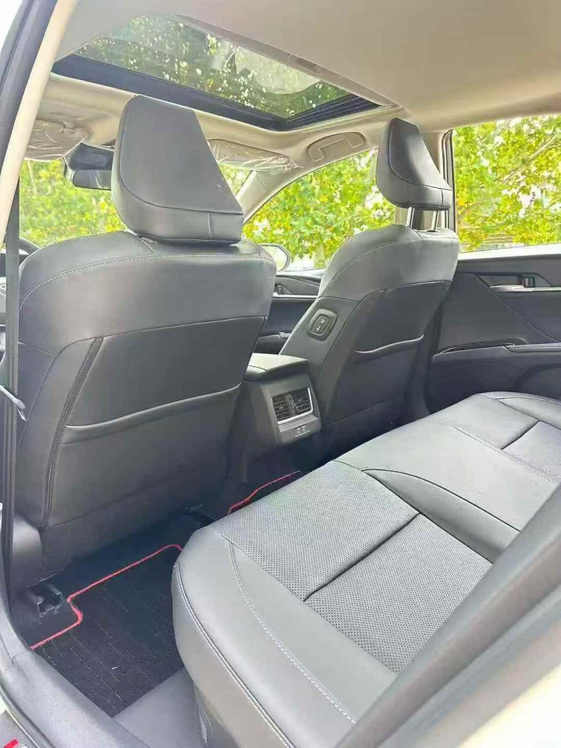 烟台25年丰田凯美瑞5