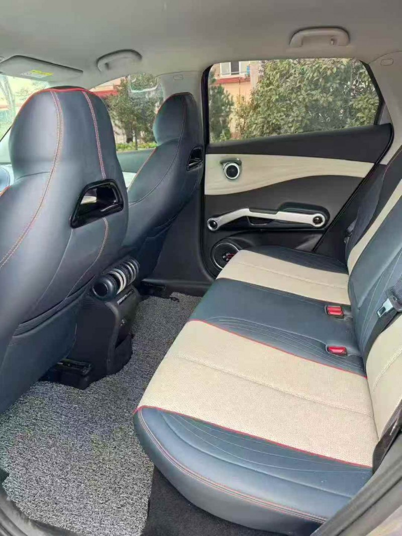 东营23年比亚迪元5