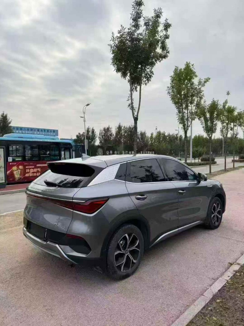 东营23年比亚迪元7