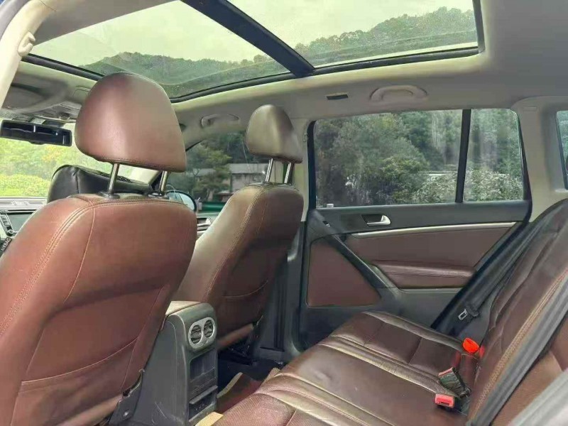 温州14年大众途观5