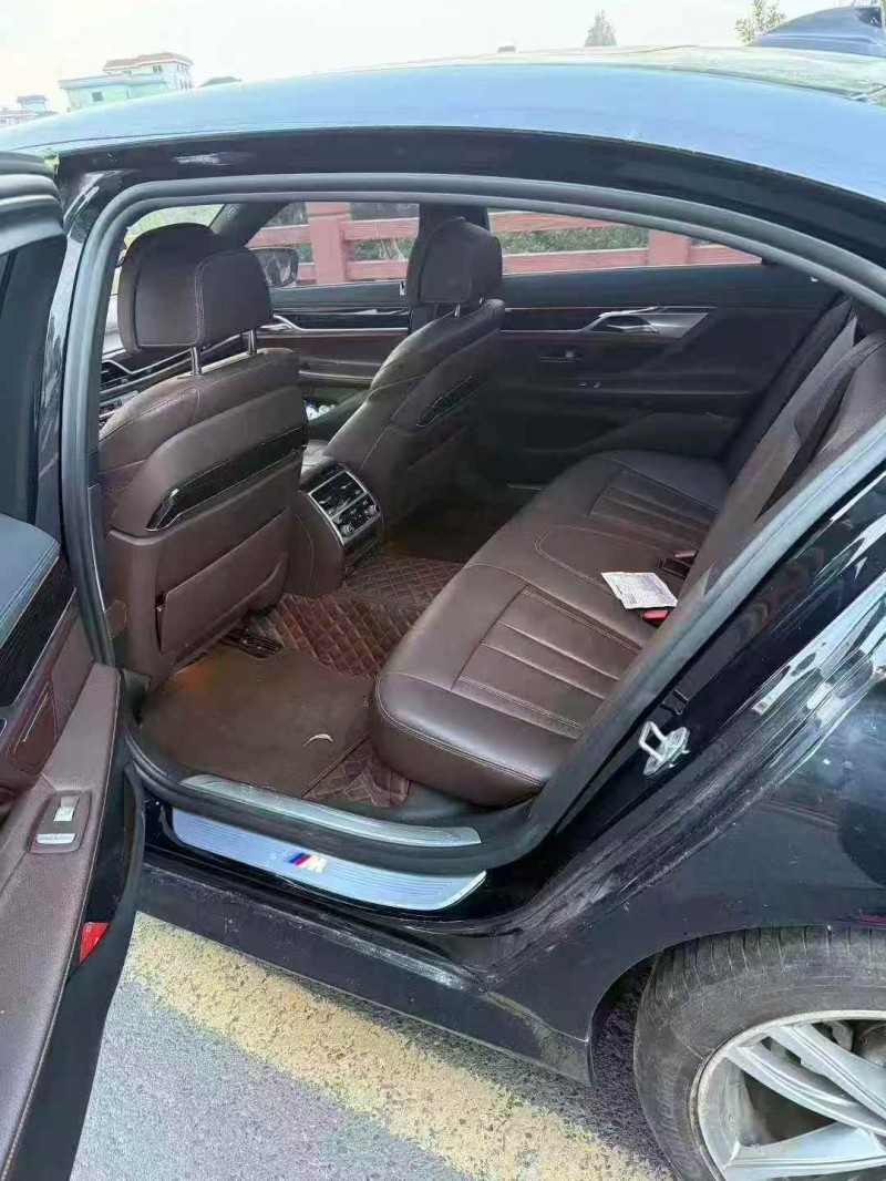 嘉兴18年宝马7系4