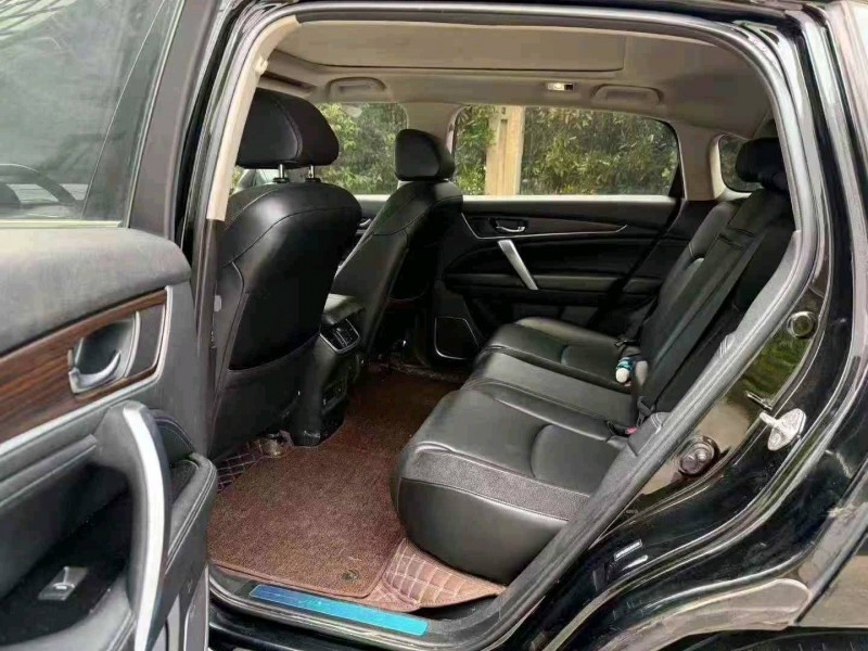 苏州20年本田冠道5