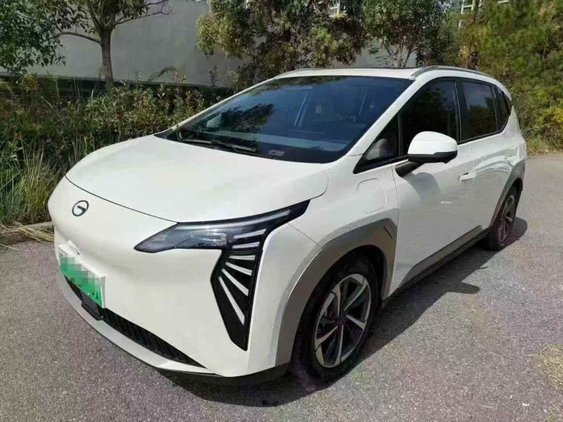 黄石24年传祺埃安S2