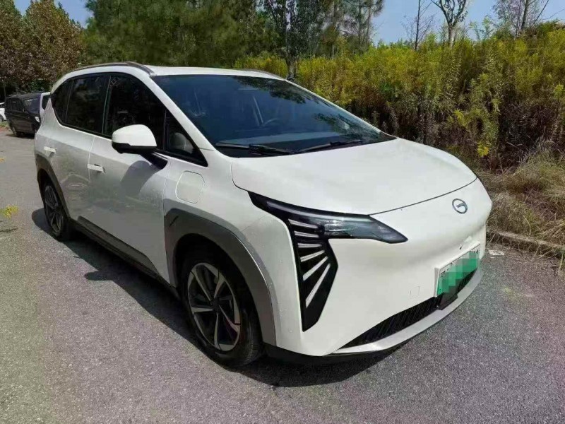 黄石24年传祺埃安S3