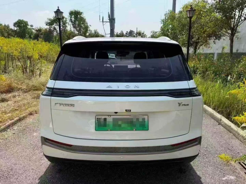 黄石24年传祺埃安S9