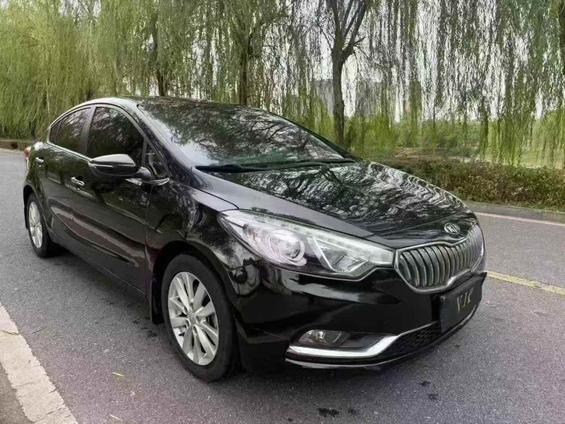 鹰潭16年起亚K32