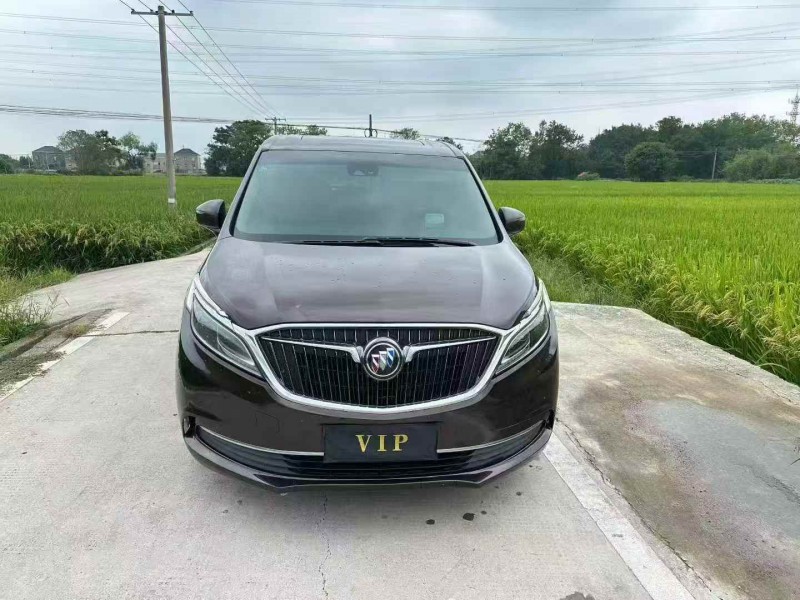 嘉兴17年别克GL81