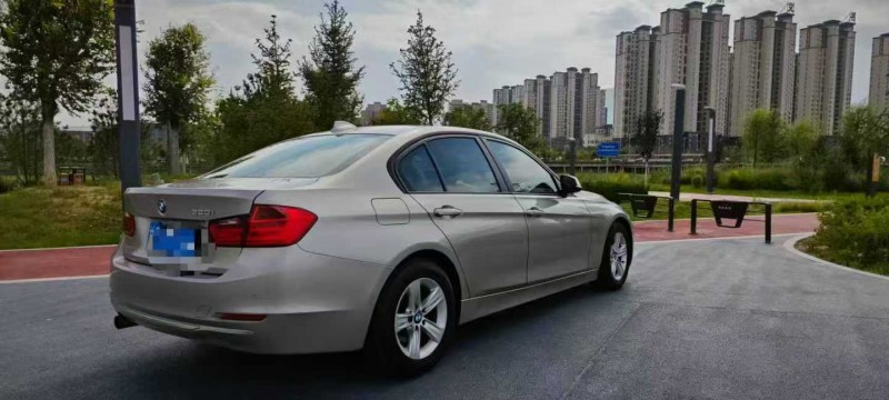 白银15年宝马3系9