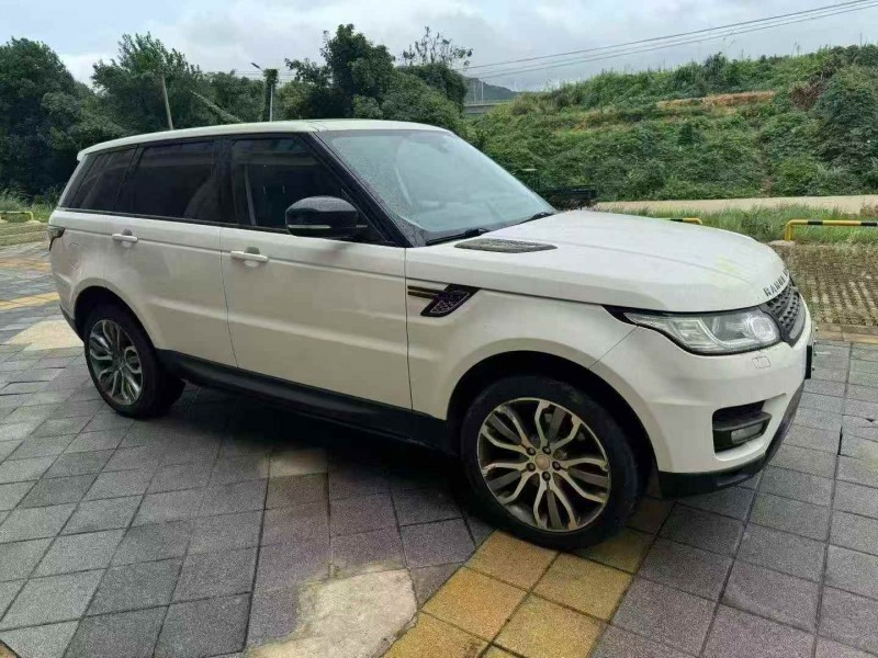 景德镇15年路虎揽胜运动2